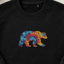 Batik Renkli Boz Ayı Nakışlı Bisiklet Yaka Sweatshirt Unisex