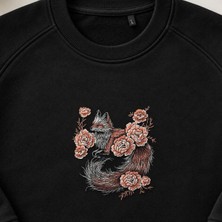 Güllü Zarif Tilki Nakışlı Bisiklet Yaka Sweatshirt Unisex