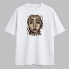Dört Gözlü Kadın Portre Sürreal Sanat Nakışlı Tişört Unisex %100 Pamuk