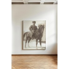 Kanvaspera Atatürk Atını Şaha Kaldırmış - Kanvas Tablo - Siyah Beyaz, Liderlik ve Cesaret Temalı Duvar Dekoru