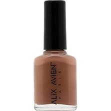 Nude Oje 09 - Yüksek Pigmentli Uzun Süreli Kalıcılık Hızlı Kuruma - Nail Lacquer 09