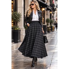 Seldağ Moda Siyah Renk Beyaz Ekose Çizgili 90 cm Boy Beli Lastikli Gizli Cepli Tam Kloş Etek