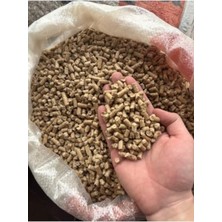 Mythriva Doğal Kedi Kumu, 8 Mm, Çam Peleti, 10 kg