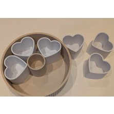 Popüler Sepet 3D Baskı Kalp Bölmeli Döner Atıştırmalık Sunum Tepsisi Ortası Sos Kâseli 6 Bölmeli Çerezlik Lazy Susan