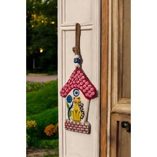 Revard Home Nazar Boncuklu Sevimli Kedi ve Kırmızı Ev Figürlü Seramik El Yapımı Dekoratif Duvar Süsü 16X23 cm