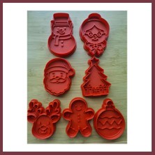 Storeşahin 3D Baskı Yılbaşı Kurabiye Kalıbı ve Damga Seti Noel Baba Ren Geyiği Kardan Adam Çam Ağacı Kırmızı SHN0720