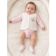 Beyaz Ayıcık Detaylı Yelek, Pembe Uzun Kollu Body ve 3 Çift Çorap Kız Bebek Seti