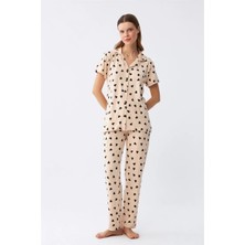 Lume Kadın Krem Rengi Kalp Desenli Önden Düğmeli Pijama Takımı