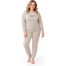 Cotonhause Kadın Büyük Beden Uzun Kol Kadife Kumaş Bej Pijama Takımı C2T0N07