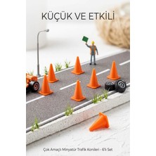 HYD Oyuncak 6 Lı Set Çok Amaçlı 3 cm Minyatür Trafik Konileri 6 Adet Duba Oyunu