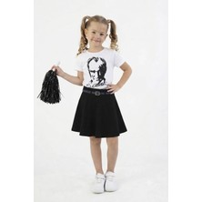 Nats Kids Kız Çocuk Atatürk Baskılı Beyaz Kısa Kollu Tişört Siyah Kloş Etek 2'li Takım Pamuklu Günlük Şık Kombin