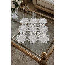 East West Trading El Yapımı Vintage Çiçek ve Dantel Işlemeli Dekoratif Çeyizlik 31X31 cm Sepha Örtüsü