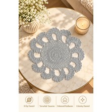 East West Trading Gümüş Gri El Işi Dantel Sehpa Örtüsü 30X30 cm – Çiçek Motifli Tığ Işi Örgü Çeyizlik Dekoratif Masa Örtüsü