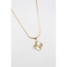 Bade Jewelry Vip Gold Modern Yonca Detaylı Kararmaz Çelik Şık Kolye 50 cm