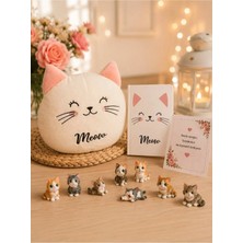 Minik Esnaf Kedi Temalı Hediye Seti Peluş Yastık Defter 8’li Kedi Figürü ve Not Kartı