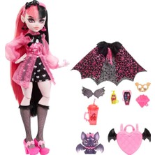Monster High Ana Karakter Bebekler HPD53 - Pembe Kalp Çantalı Draculaura