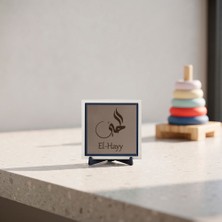 Miaju Maneviyatı Çağrıştıran Tasarım Diri ve Sonsuz Hayat Sahibi El-Hayy Dekoratif Hediyelik Obje - Iç Mimariyi Tamamlayan Bir Detay, Yeni Yere Taşınma Hediyesi Olarak (Minyatür) 10X10 cm