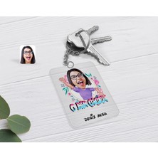 BK Gift Kişiye Özel O Bir Çiçek Karikatürlü Şeffaf Pleksi Anahtarlık-3