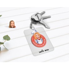 BK Gift Kişiye Özel Chef Kolay Yetişmiyor Karikatürlü Şeffaf Pleksi Anahtarlık-1