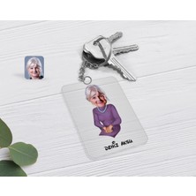 BK Gift Kişiye Özel Büyükanne Karikatürlü Şeffaf Pleksi Anahtarlık