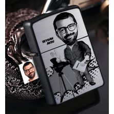 BK Gift Kişiye Özel Bay Yönetmen Karikatürlü Benzinli Siyah Metal Çakmak - 1