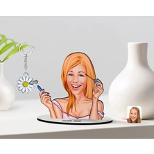 BK Gift Kişiye Özel Kadın Karikatürlü 3D Ahşap Biblo ve Isimli Silver Papatya Anahtarlık-21