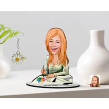 BK Gift Kişiye Özel Kadın Grafik Tasarımcı Karikatürlü 3D Ahşap Biblo ve Isimli Gold Papatya Anahtarlık-1