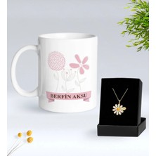 Bk Gift Kişiye Özel Isimli Çiçek Tasarımlı Beyaz Kupa ve Papatya Kolye Hediye Seti - 18, Sevgiliye Hediye, Anneye Hediye, Arkadaşa Hediye