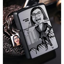 BK Gift Kişiye Özel Bayan Ceo Karikatürlü Benzinli Siyah Metal Çakmak - 2