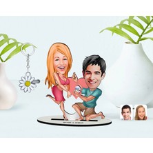 BK Gift Kişiye Özel Sevgililer Karikatürlü 3D Ahşap Biblo ve Isimli Silver Papatya Anahtarlık-19