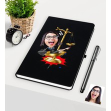 BK Gift Kişiye Özel Bayan Avukat Karikatürlü Siyah Defter Kalem Seti - 4