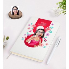 BK Gift Kişiye Özel Kadınlar Günü Karikatürlü Beyaz Defter Kalem Seti-5