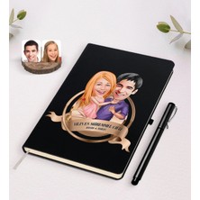 BK Gift Kişiye Özel Yılın En Mükemmel Çifti Karikatürlü Siyah Defter ve Kalem Hediye Seti-3