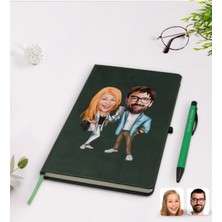 BK Gift Kişiye Özel Sevgililer Karikatürlü Yeşil Termo Deri Defter Kalem Seti Model 93