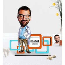 BK Gift Kişiye Özel Bay Doktor Karikatürlü 3D Ahşap Masa Isimliği - 3