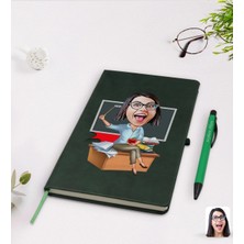 BK Gift Kişiye Özel Kadın Öğretmen Karikatürlü Yeşil Termo Deri Defter Kalem Seti Model 2