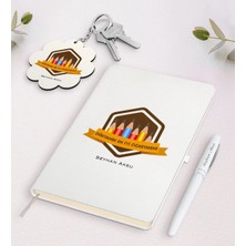 BK Gift Kişiye Özel Dünyanın En Iyi Öğretmeni Beyaz Defter Kalem ve Anahtarlık Hediye Seti-21