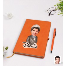 BK Gift Kişiye Özel Erkek Mühendis Karikatürlü Turuncu Termo Deri Defter Kalem Seti Model 1