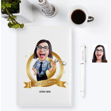 BK Gift Kişiye Özel Yılın En Iyi Bayan Polisi Karikatürlü 2023 Ajanda Kalem Seti - 1