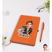 BK Gift Kişiye Özel Erkek Bankacı Karikatürlü Turuncu Termo Deri Defter Kalem Seti Model 3