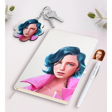 BK Gift Kişiye Özel Kadın Soyut Karikatürlü Beyaz Defter Kalem ve Anahtarlık Hediye Seti-26