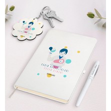 BK Gift Kişiye Özel Kadın Hastalıkları Doğum Uzmanı Beyaz Defter Kalem ve Anahtarlık Hediye Seti