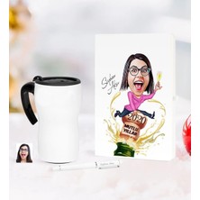 BK Gift Kişiye Özel Yılbaşı Bayan Karikatürlü Beyaz Defter Kalem Termos Mug Seti - 6