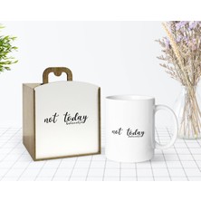 BK Gift Kişiye Özel Ahşap Kutuda Not Today Tasarımlı Beyaz Kupa Bardak-1