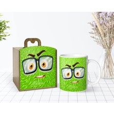 BK Gift Kişiye Özel Ahşap Kutuda Emoji Tasarımlı Beyaz Kupa Bardak-1