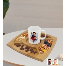 BK Gift Kişiye Özel Süper Baba Süper Çocuk Karikatürlü Beyaz Kupa ve Doğal Masif Ahşap 4 Bölmeli Sunum Tabağı Çerezlik Hediye Seti-1