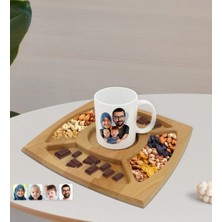 BK Gift Kişiye Özel Tesettürlü Aile Karikatürlü Beyaz Kupa ve Doğal Masif Ahşap 4 Bölmeli Sunum Tabağı Çerezlik Hediye Seti-4