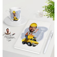 BK Gift Kişiye Özel Erkek Yol Mühendisi Karikatürlü Beyaz Defter Kalem Türk Kahvesi Fincanı Seti-1