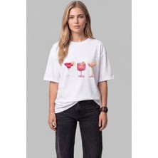 Black Nova Oversize Baskılı Unisex Tişört Pink Cocktail Hour Beyaz