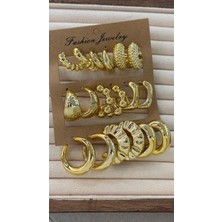 The Mat Design Gold Renkli 9'lu Çoklu Halka Küpe Seti Düz, Pütürlü, Burgulu ve Top Detaylı Hacimli Küpe Seti
